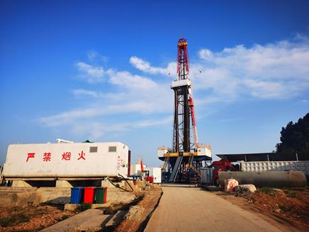 西南油氣井口試壓裝置(工作壓力:0~80MPa)